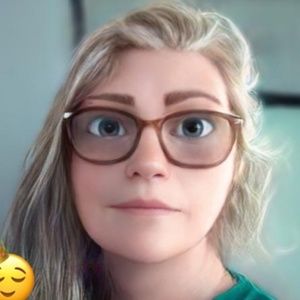 Meet your Posher, Dori